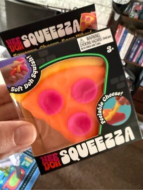 Schylling Needoh- Squeezza- Pizza Squishy- NEW- AUTHENTIC